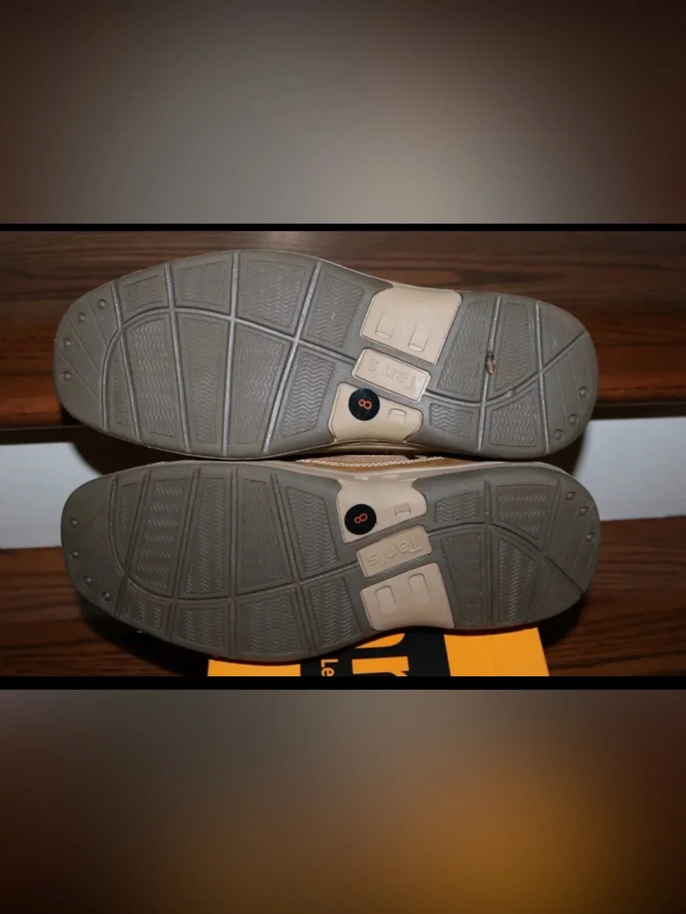 Men's Tan's by Tansmith Boat Deck Casual Shoes with Original Box - Size 8M